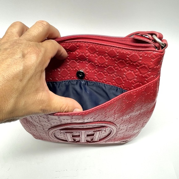 Tommy Hilfiger Crossbody Shoulder Strap Zipper Faux Leather Red Bag Purse - Picture 7 of 9